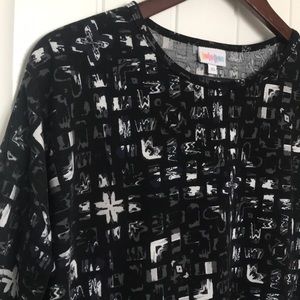NWOT LuLaRoe Irma tunic T-shirt
